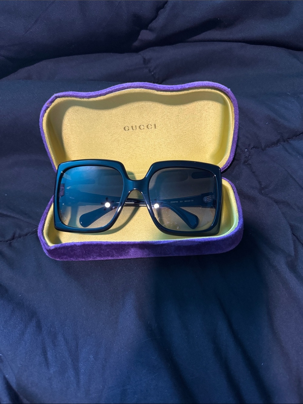 GUCCI Black Square Oversized Sunglasses